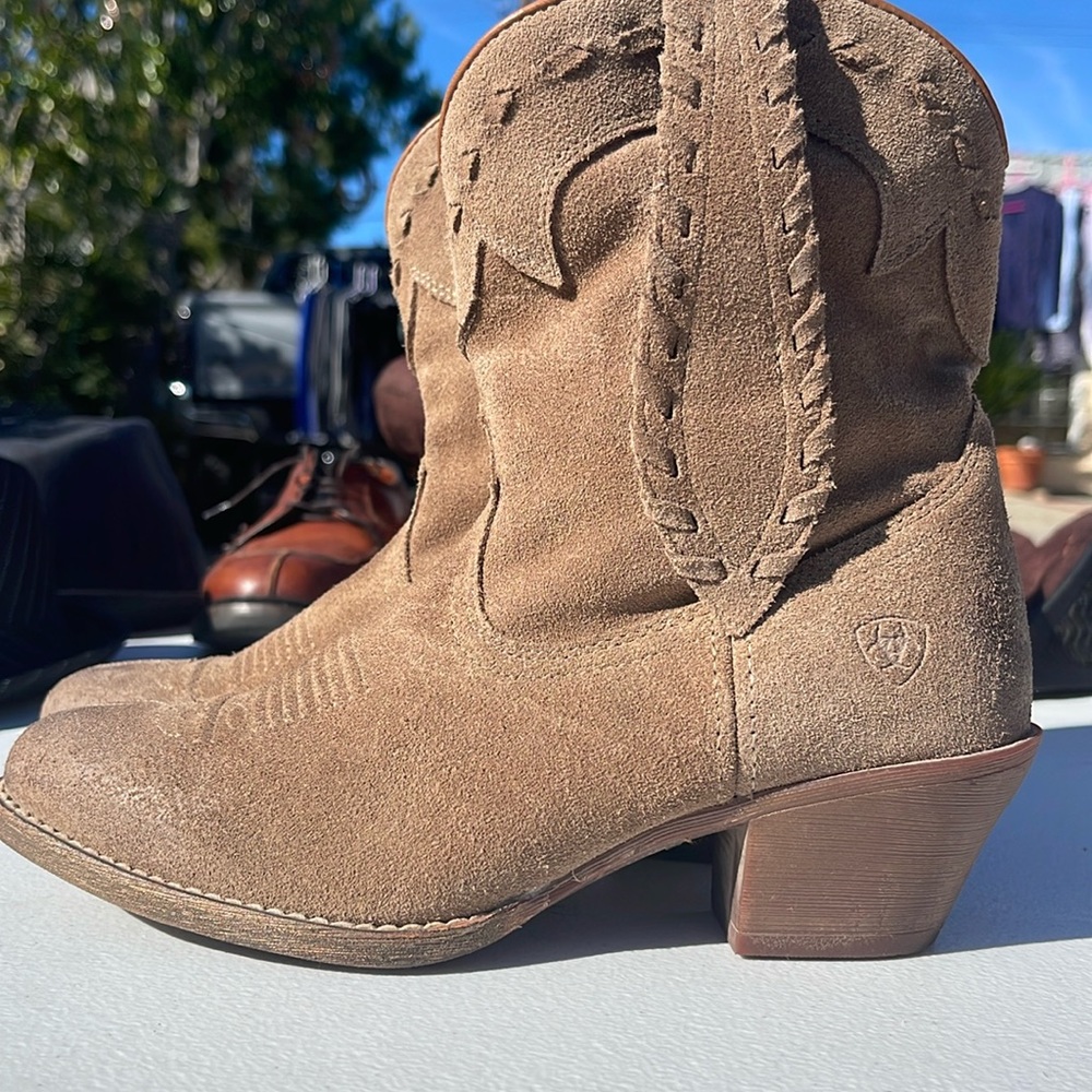 Ariat 6/12 boots